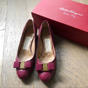 Vara Bow Pump Shoe - Burgundy/Quilted